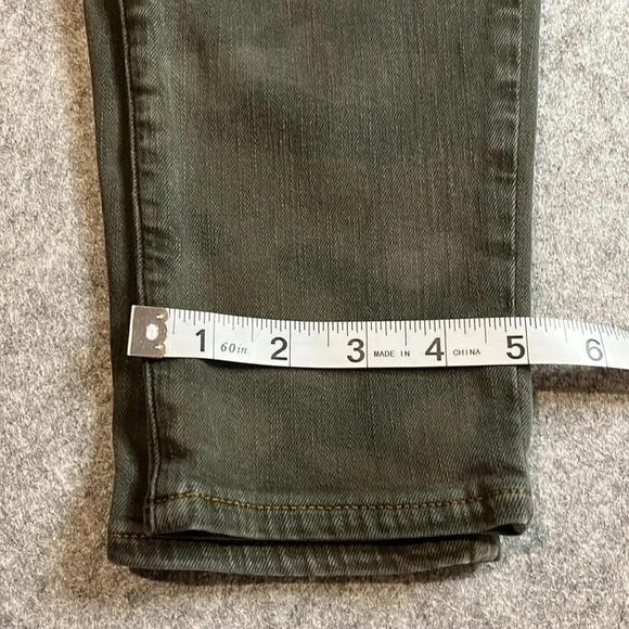 Sanctuary Social Ankle Skinny, Standard Rise, Size 28. Camo Print. - Picture 5 of 9